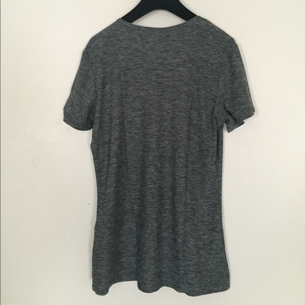 Scoop Neck Workout T-shirt - Picture 5 of 6